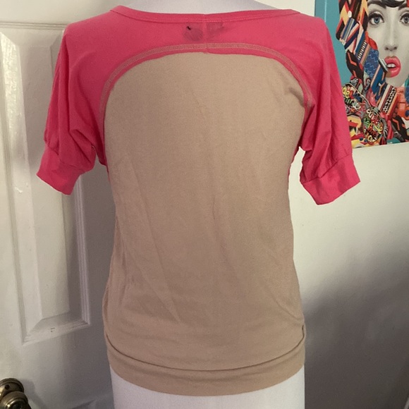 Wet Seal Raglan Tee - Picture 2 of 5